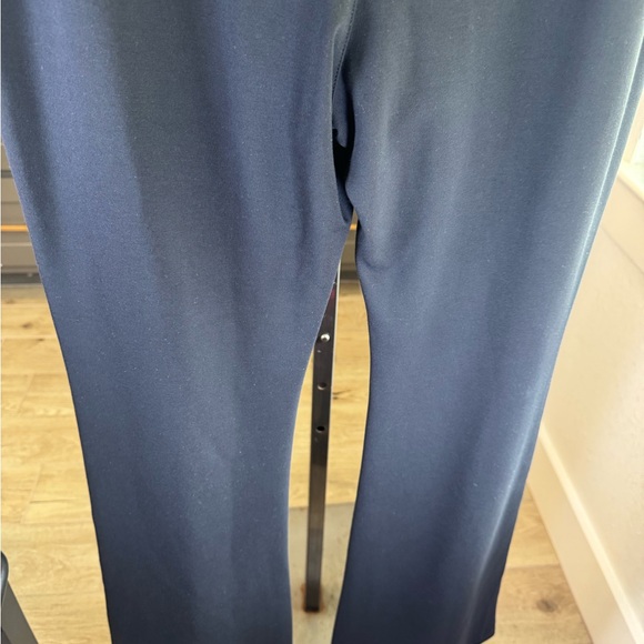 Halara Flex High Waisted Back Side Pocket Slight Flare Work Pants SZ Medium - Picture 6 of 9